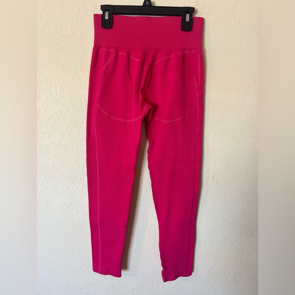 Bo+Tee Ribbed Leggings - Picture 4 of 9